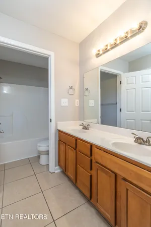 $1,645 | 4622 Ventura Drive, Knoxville, TN 37938