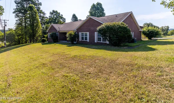 $1,645 | 4622 Ventura Drive, Knoxville, TN 37938