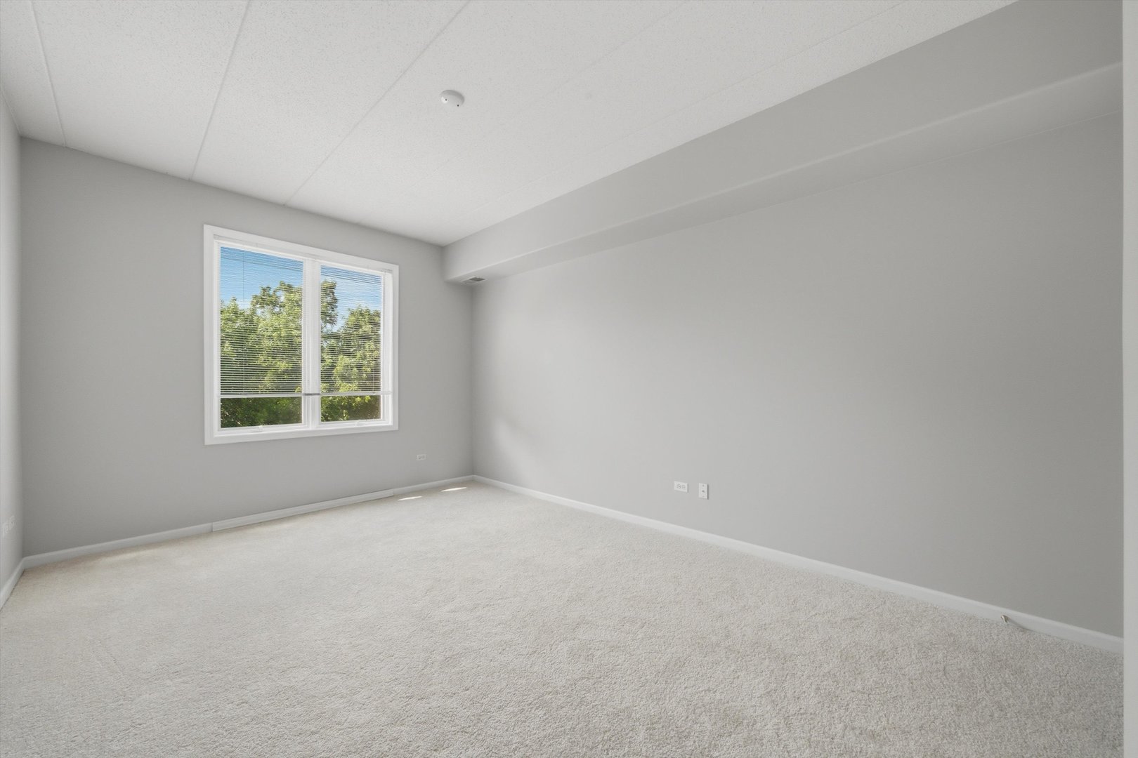 1761 Pavilion Way, Unit 301 Park Ridge, IL 60068 - Photo 32 of 46 Gallery Image 32