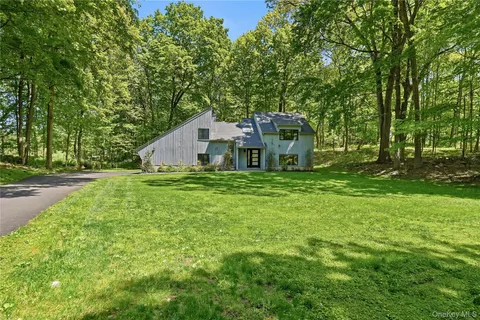 $999,000 | 61 Cliffside Lane, Mount Kisco, NY 10549