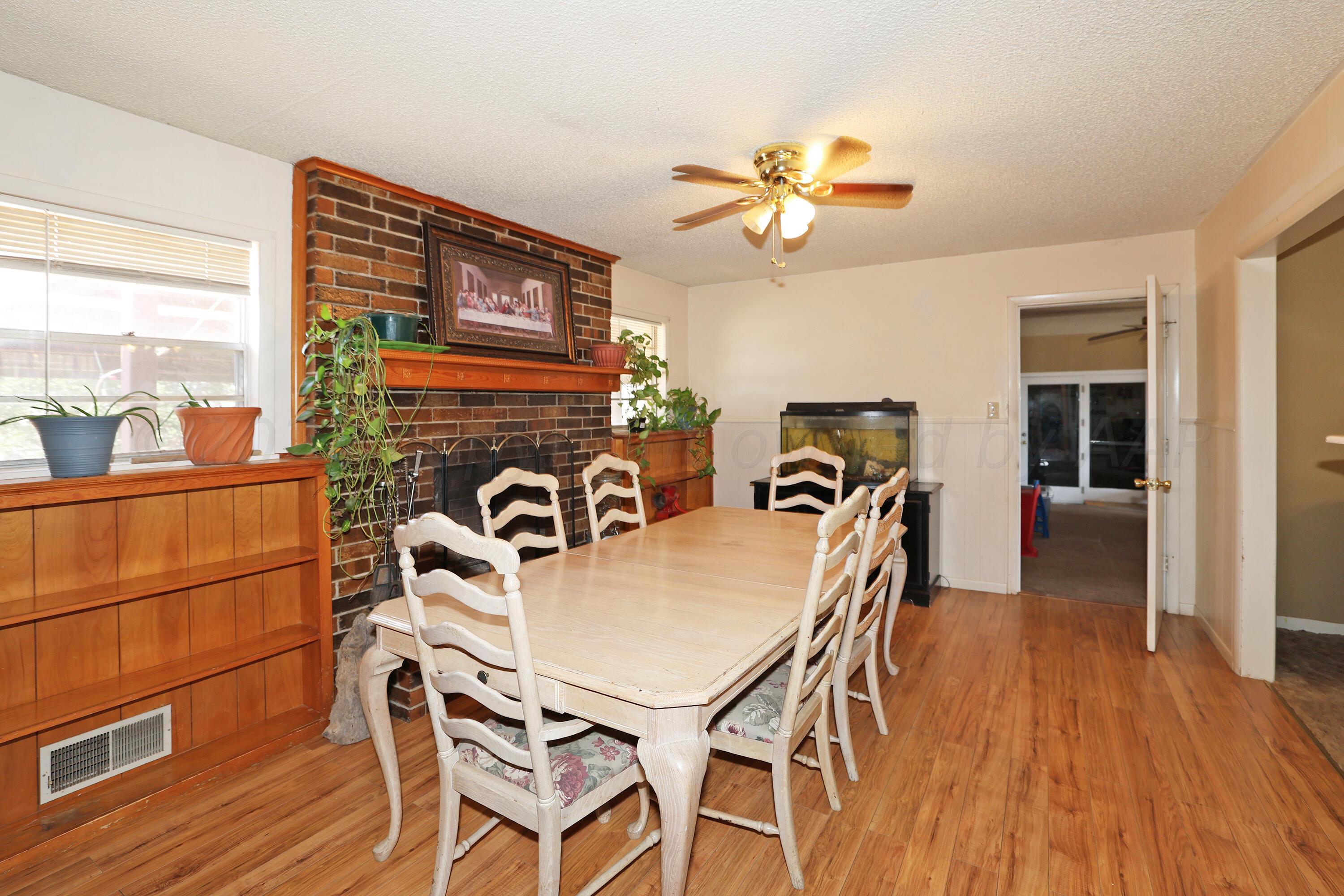 302 Appaloosa Road Amarillo, TX 79108 - Photo 6 of 29 6-Dining Area