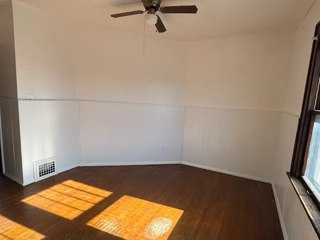 $1,400 | 2207 Wilkes Avenue, Davenport, IA 52804