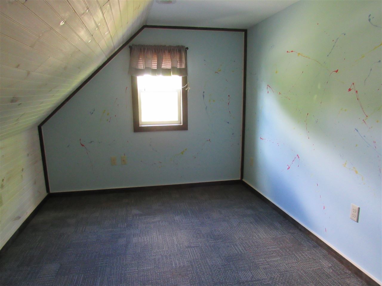 406 East Side Road Wentworth, NH 03282 - Photo 10 of 11
