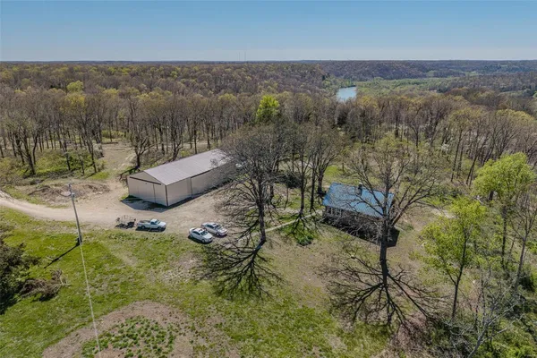 $275,000 | 14505 Private Drive, Newburg, MO 65550