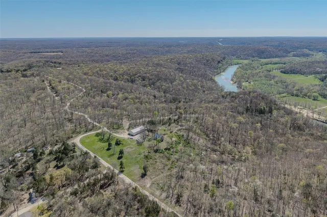 $275,000 | 14505 Private Drive, Newburg, MO 65550