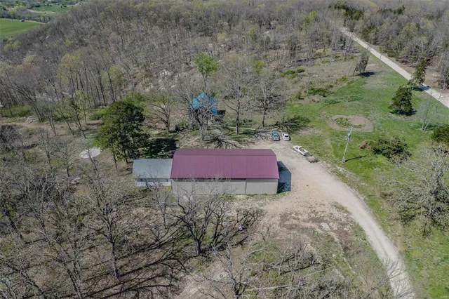 $275,000 | 14505 Private Drive, Newburg, MO 65550