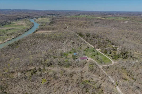 $275,000 | 14505 Private Drive, Newburg, MO 65550