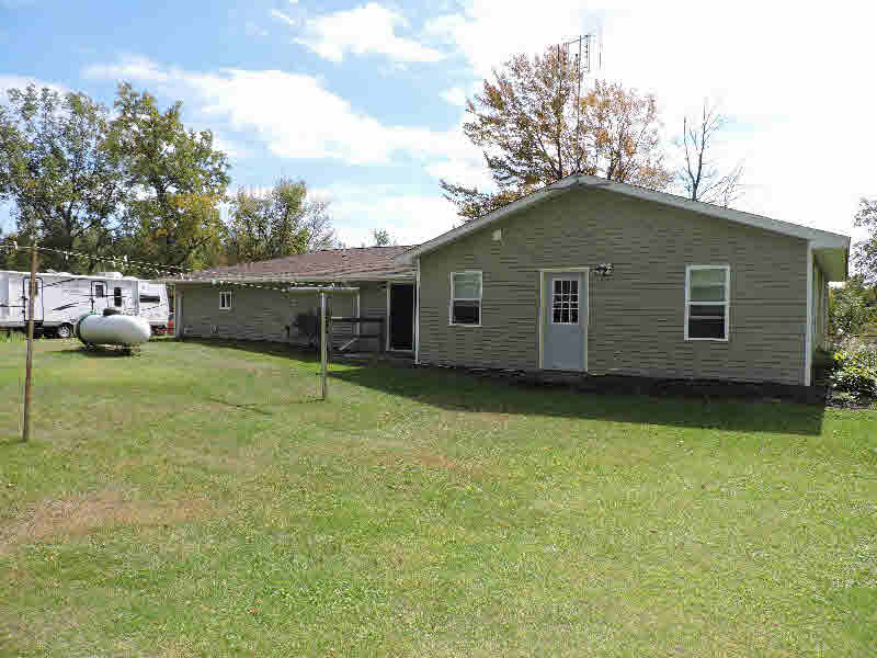1838 Bentley Road Bentley, MI 48613 - Photo 16 of 19