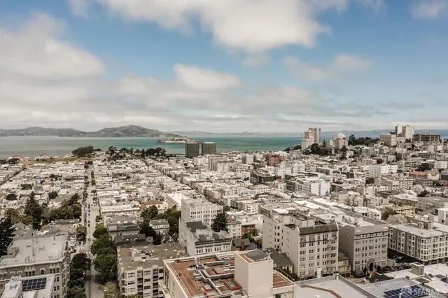 $4,100,000 | 1896 Pacific Avenue, Unit 404, San Francisco, CA 94109