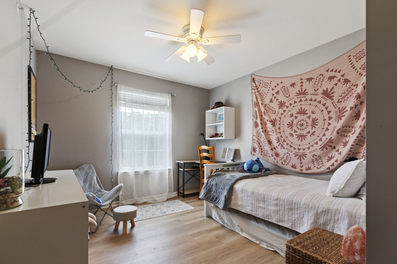 60 Linden Road Lake Zurich, IL 60047 - Photo 11 of 18 a bedroom with a bed and a window