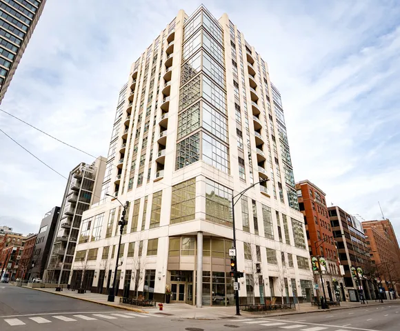 $3,495 | 150 West Superior Street, Unit 503, Chicago, IL 60654
