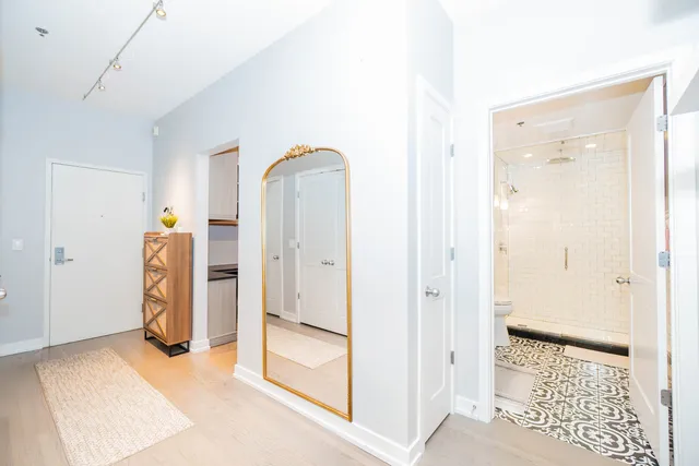 $3,495 | 150 West Superior Street, Unit 503, Chicago, IL 60654