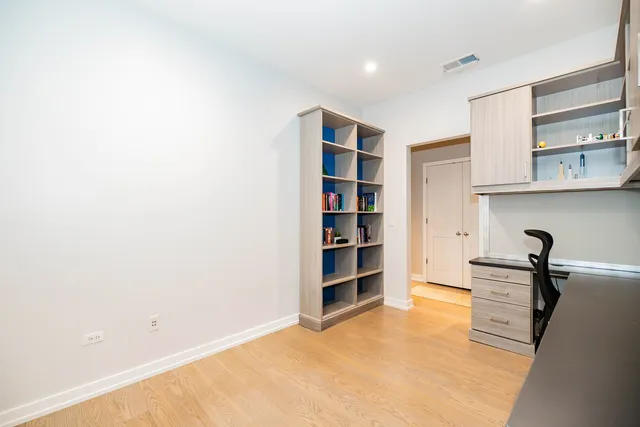 $3,495 | 150 West Superior Street, Unit 503, Chicago, IL 60654