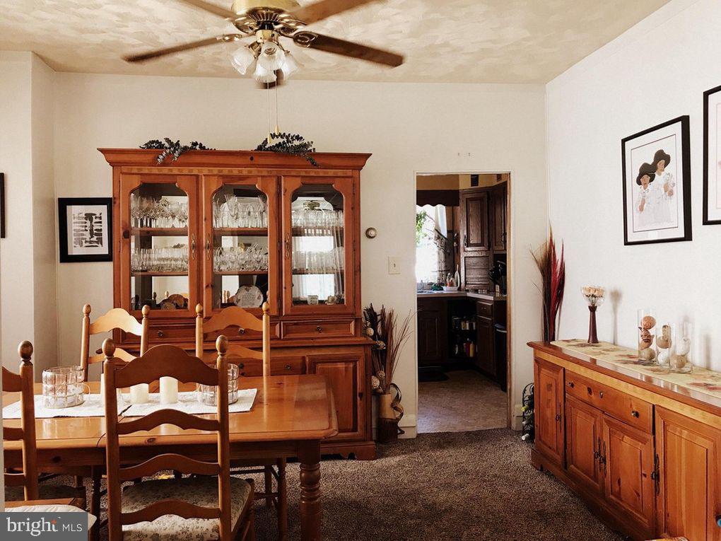 633 Baily Road Lansdowne, PA 19050 - Photo 5 of 23 Nicely sized dining room