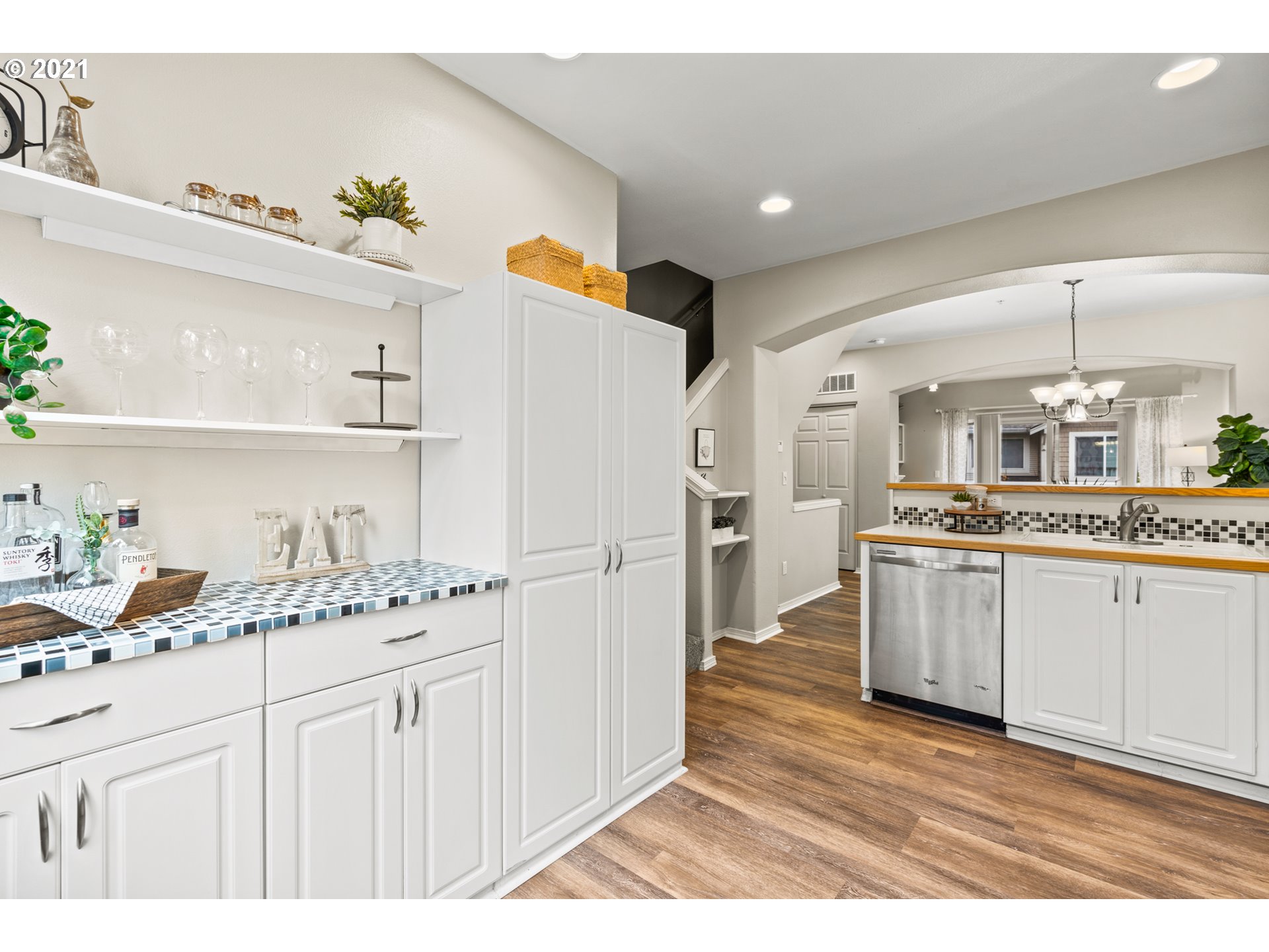 14190 Southwest Barrows Road, Unit 2 Tigard, OR 97223 - Photo 14 of 32 Gallery Image 14
