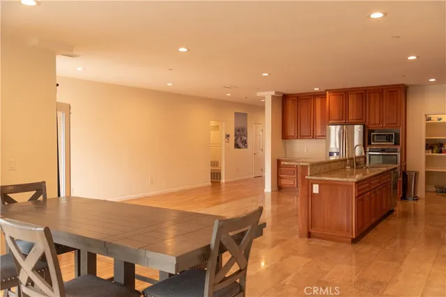 $1,700,000 | 1137 North Banning Boulevard, Wilmington, CA 90744