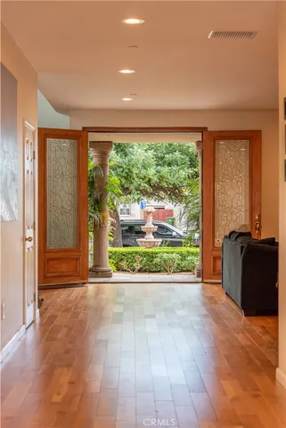 $1,700,000 | 1137 North Banning Boulevard, Wilmington, CA 90744