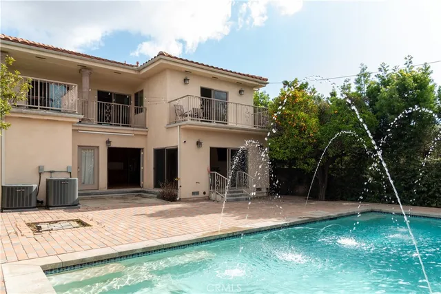 $1,700,000 | 1137 North Banning Boulevard, Wilmington, CA 90744