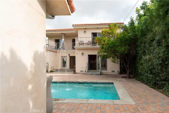 $1,700,000 | 1137 North Banning Boulevard, Wilmington, CA 90744