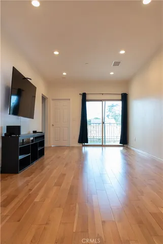 $1,700,000 | 1137 North Banning Boulevard, Wilmington, CA 90744