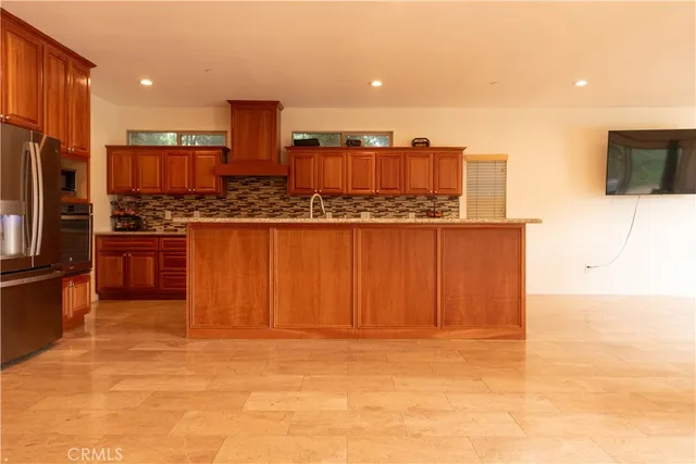 $1,700,000 | 1137 North Banning Boulevard, Wilmington, CA 90744