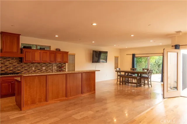 $1,700,000 | 1137 North Banning Boulevard, Wilmington, CA 90744