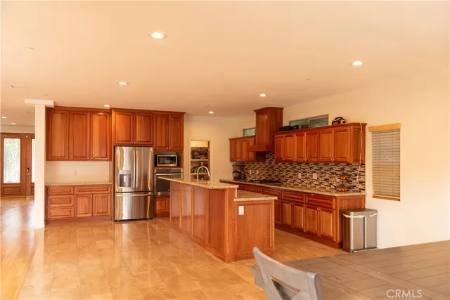 $1,700,000 | 1137 North Banning Boulevard, Wilmington, CA 90744