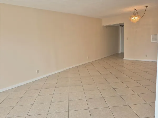 $1,790 | 3100 North Palm Aire Drive, Unit 508, Pompano Beach, FL 33069