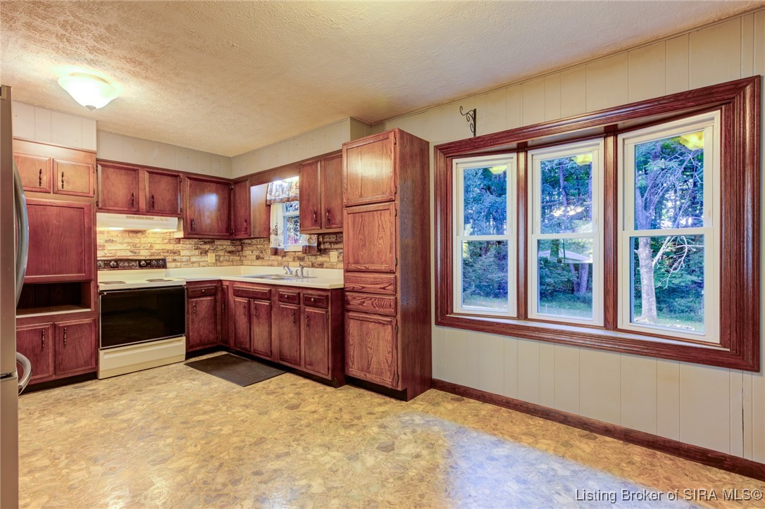 1815 North Naugle Road Salem, IN 47167 - Photo 8 of 30