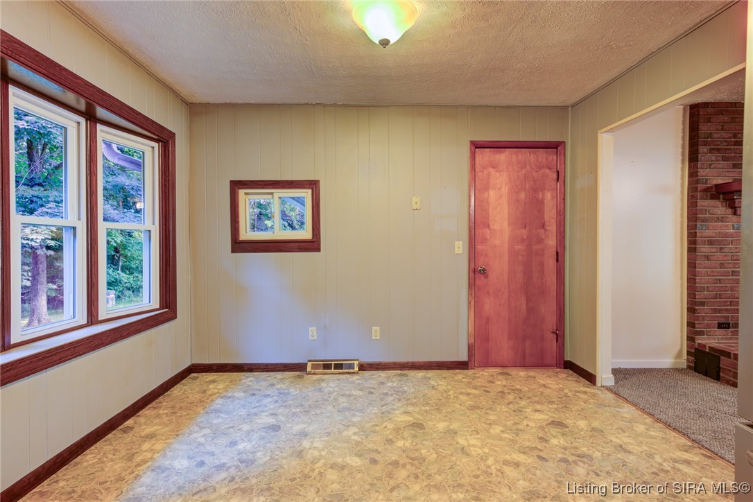 1815 North Naugle Road Salem, IN 47167 - Photo 10 of 30