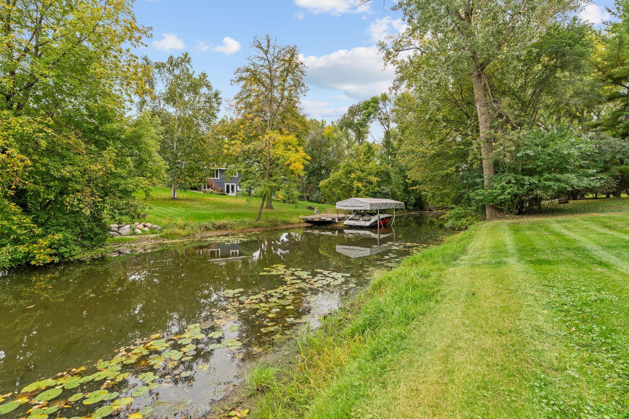 230 Maple Island Road Burnsville, MN 55306 - Photo 52 of 62 Gallery Image 52