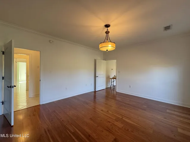 $435,000 | 114 Sherwood Cove, Batesville, MS 38606