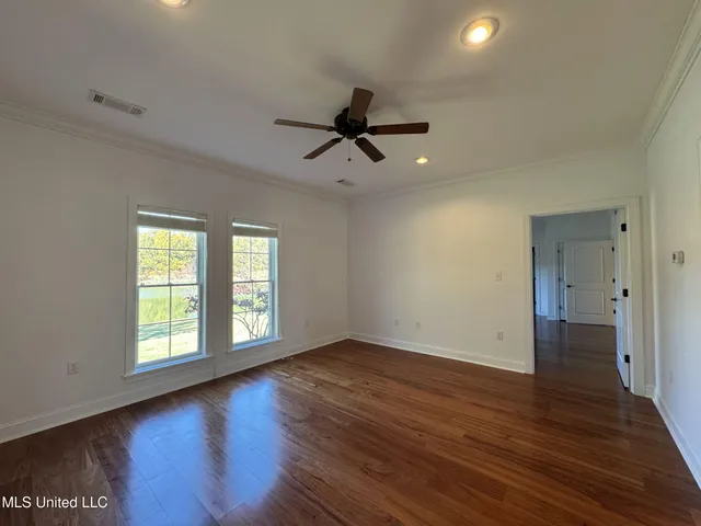 $435,000 | 114 Sherwood Cove, Batesville, MS 38606