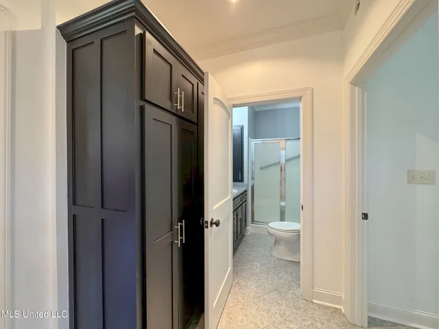 $435,000 | 114 Sherwood Cove, Batesville, MS 38606