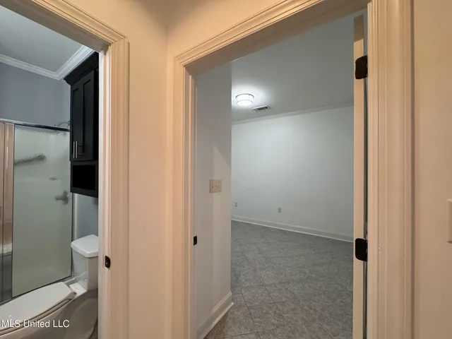 $435,000 | 114 Sherwood Cove, Batesville, MS 38606