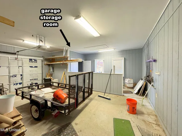 $435,000 | 114 Sherwood Cove, Batesville, MS 38606