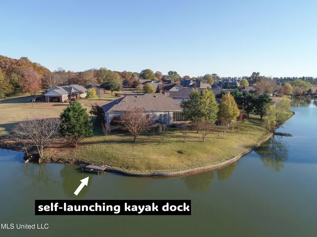 $435,000 | 114 Sherwood Cove, Batesville, MS 38606