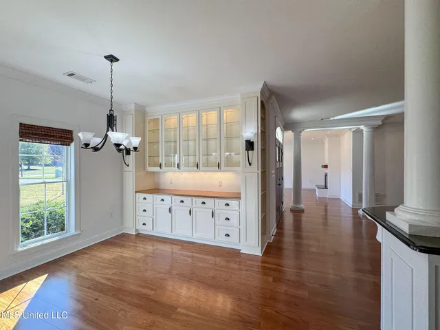 $435,000 | 114 Sherwood Cove, Batesville, MS 38606