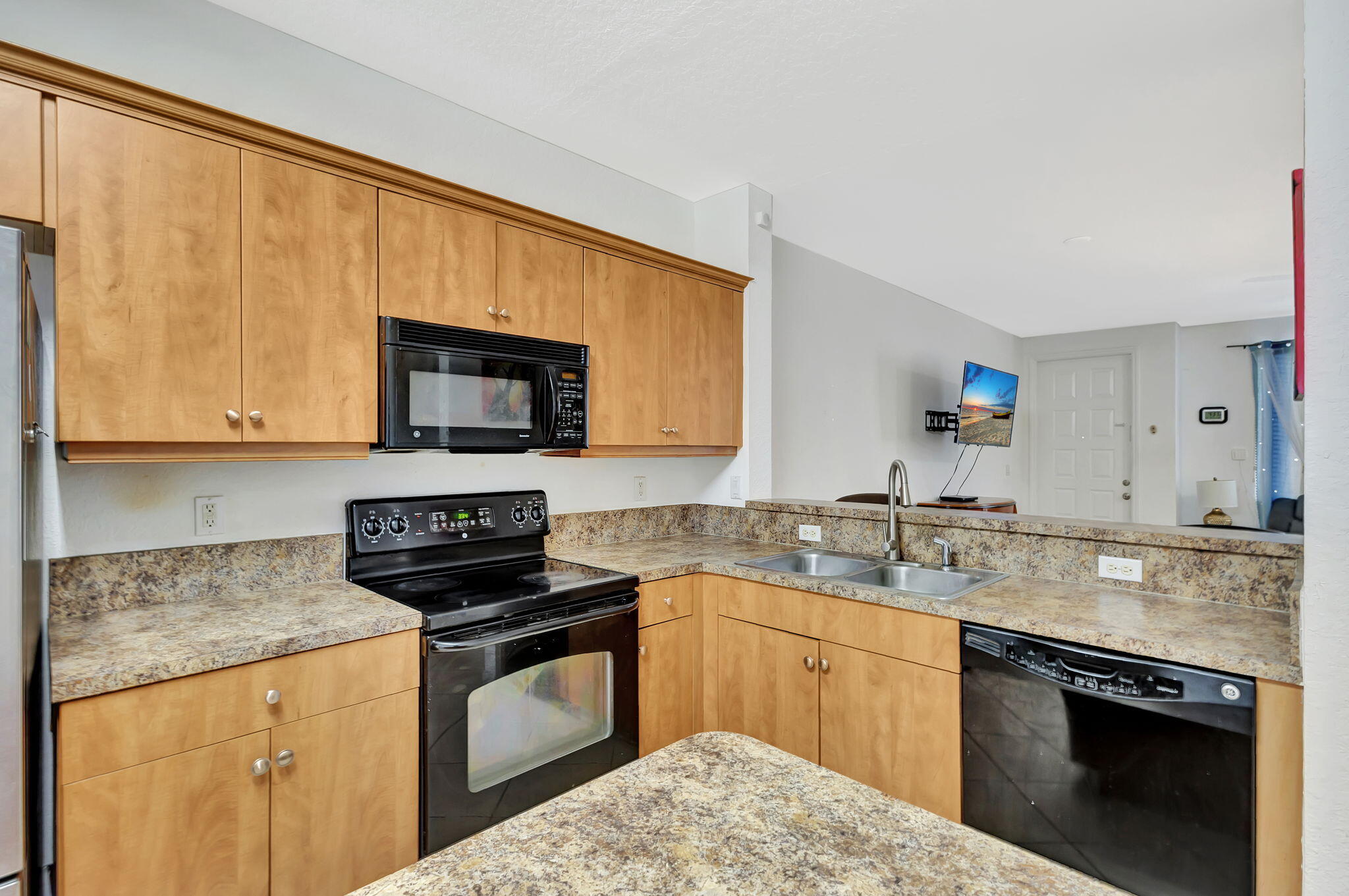 1907 Hibiscus Lane Riviera Beach, FL 33404 - Photo 17 of 73 17-web-or-mls-5D1A6587