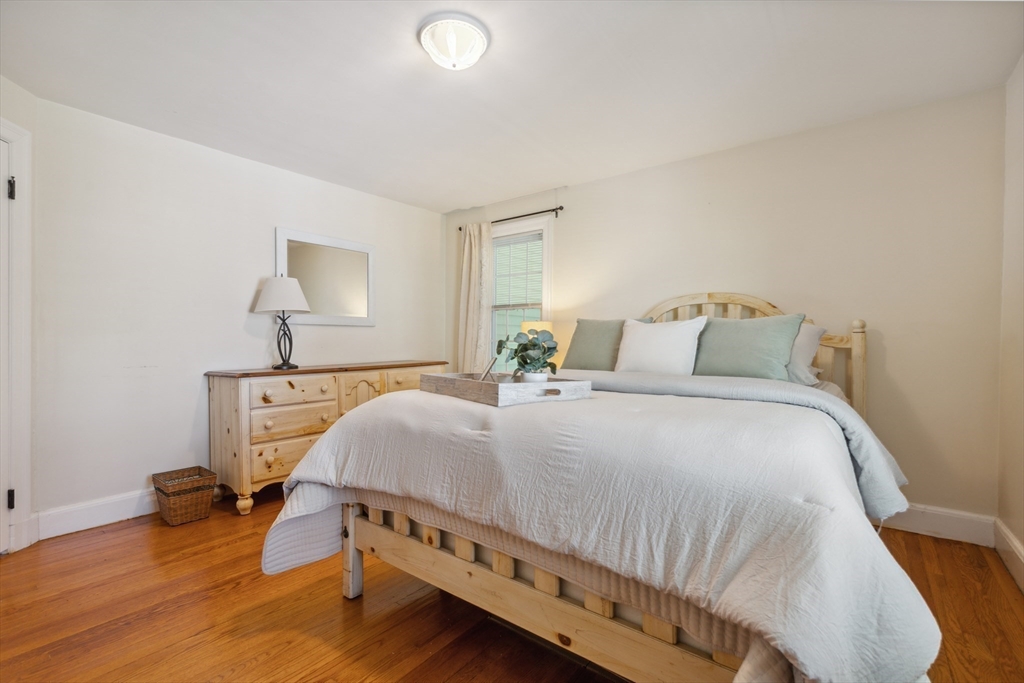 25 Piety Corner Road Waltham, MA 02451 - Photo 12 of 31 Gallery Image 12