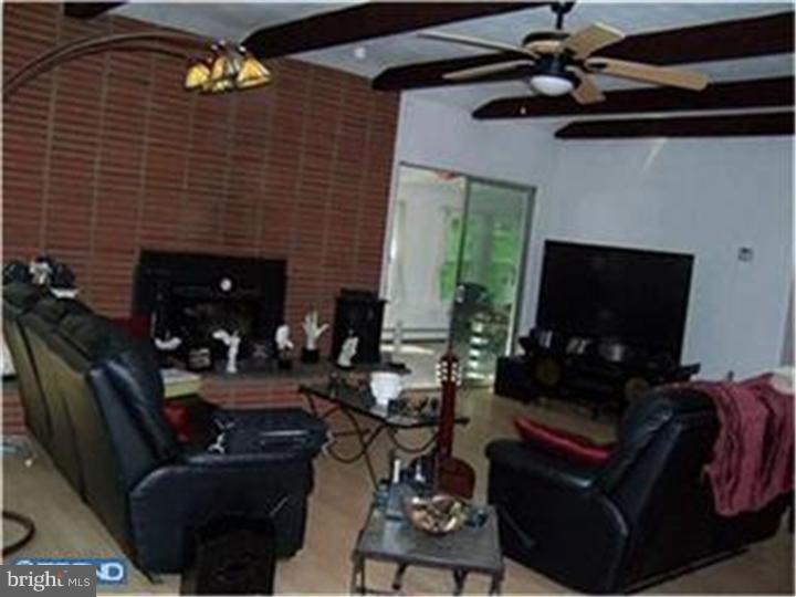 210 Jug Hollow Road Phoenixville, PA 19460 - Photo 7 of 16 Great Room