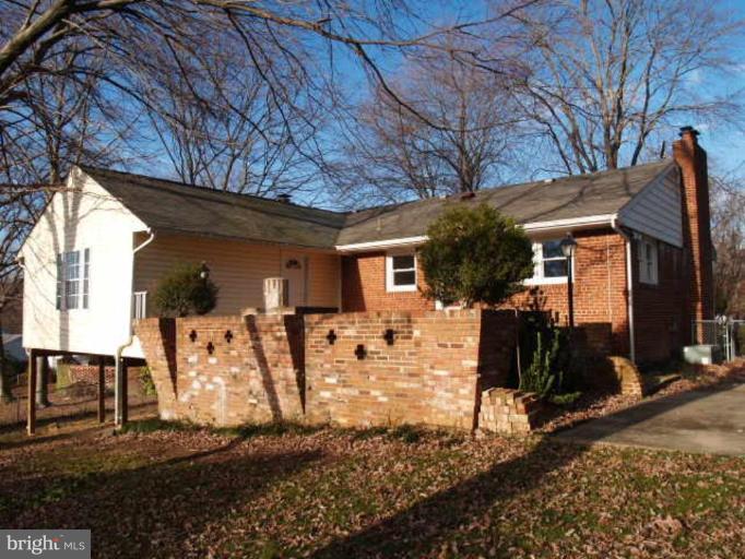 5955 Joffa Place Springfield, VA 22150 - Photo 11 of 11 Exterior #2