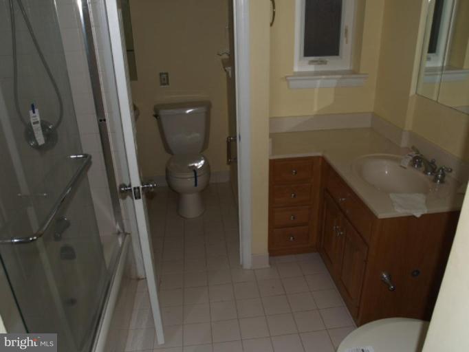 5955 Joffa Place Springfield, VA 22150 - Photo 6 of 11 Bath #1