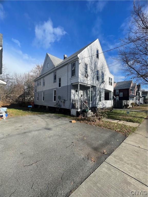 124 Hartson Street Syracuse, NY 13204 - Photo 2 of 9 Exterior