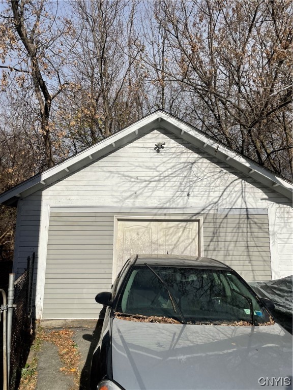 124 Hartson Street Syracuse, NY 13204 - Photo 5 of 9 Detached Garage
