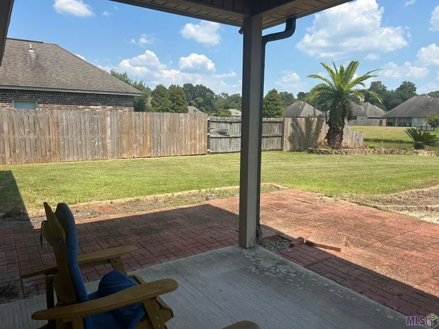 $335,000 | 13338 Rue Maison Boulevard, Gonzales, LA 70737