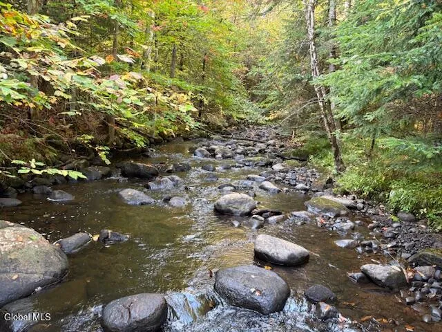 $850,000 | 484 South Johnsburg Road, Warrensburg, NY 12885