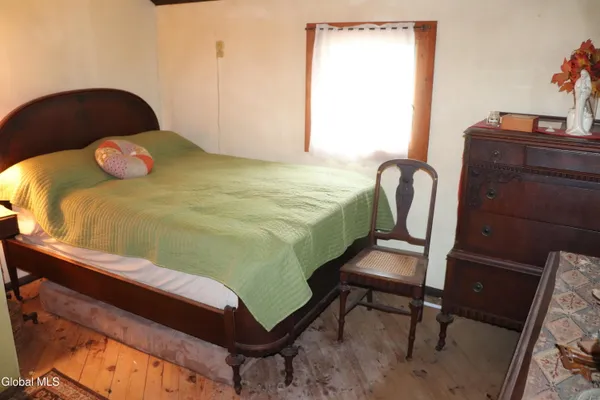 $850,000 | 484 South Johnsburg Road, Warrensburg, NY 12885