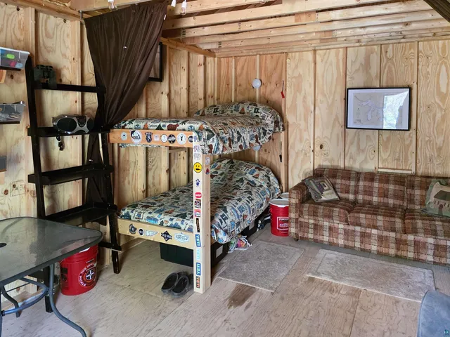 $114,900 | 1567 North Shore Road, La Pointe, WI 54850