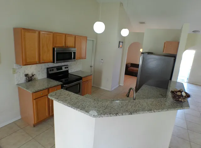 $359,900 | 4226 Southwest Ragen Street, Port St. Lucie, FL 34953